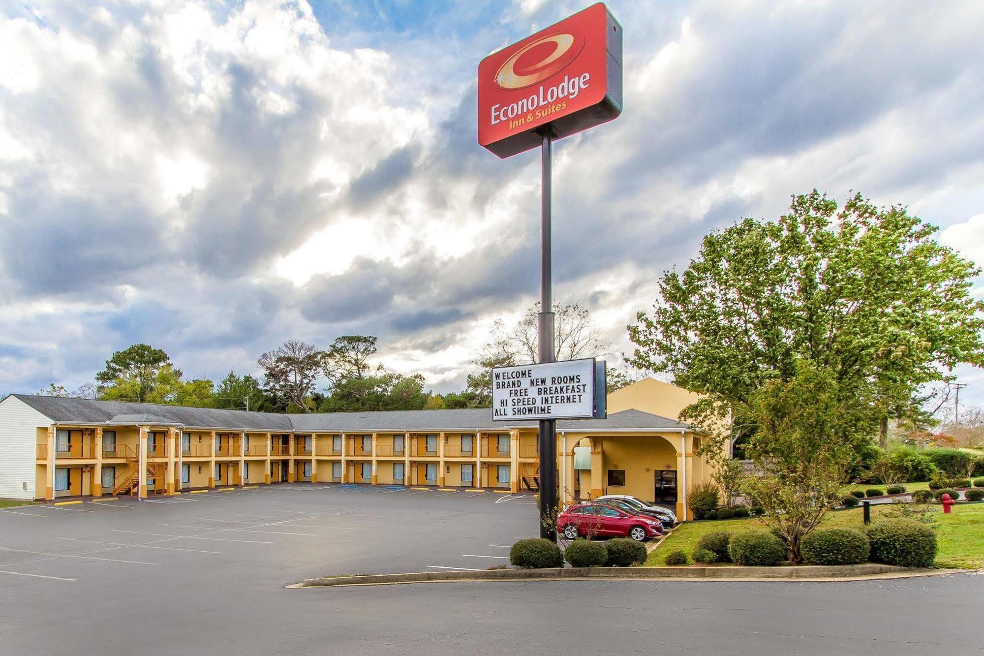 Econo Lodge Inn & Suites Evergreen Εξωτερικό φωτογραφία